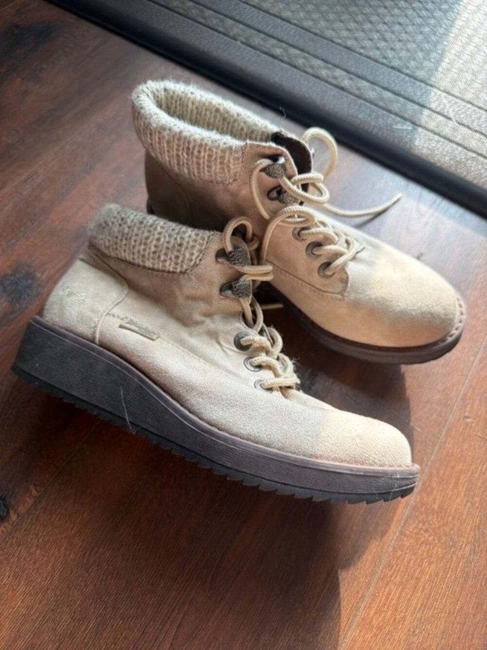 Blowfish Malibu Womens Beige Wedge Booties Knit Collar Size 7 USA B138 NWOT